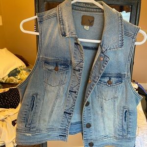 American Eagle jean vest